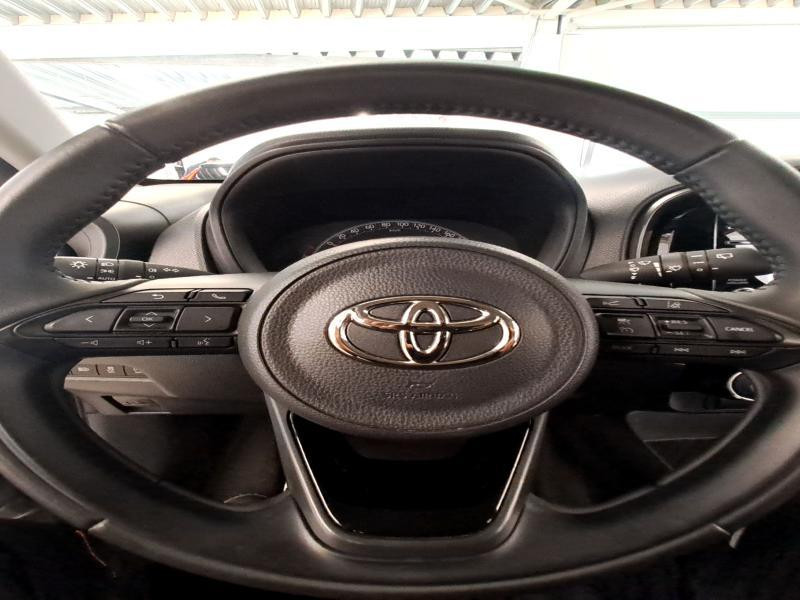 Used TOYOTA Aygo X 1.0L X play 2023 BLACK € 14900 in Bertrange