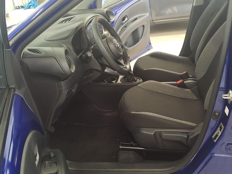 Used TOYOTA Aygo X 1.0L X play 2023 BLUE € 14900 in Bertrange