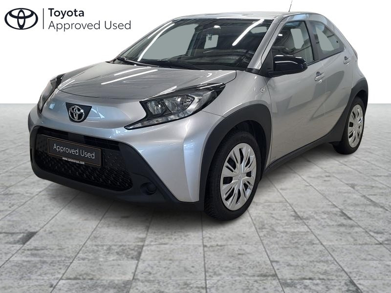 Occasion TOYOTA Aygo X 1.0L X play 2023 GREY 14900 € à Bertrange