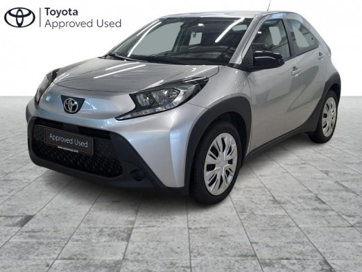 Occasion TOYOTA Aygo X 1.0L X play 2023 GREY 14 900 € à Bertrange