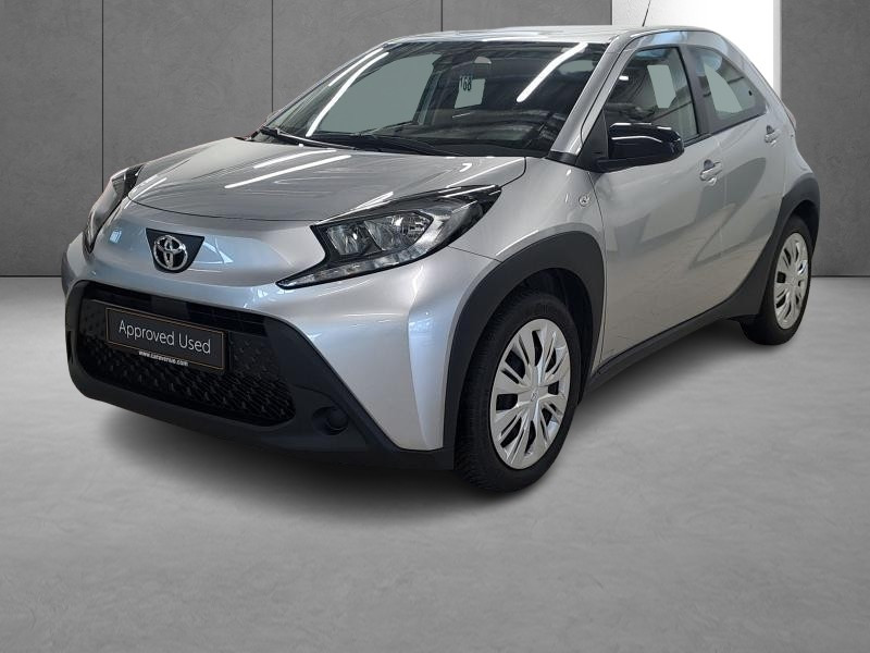 Used TOYOTA Aygo X 1.0L X play 2023 GREY € 14900 in Bertrange