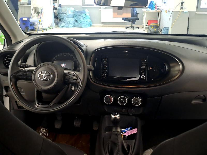 Occasion TOYOTA Aygo X 1.0L X play 2023 GREY 14900 € à Bertrange