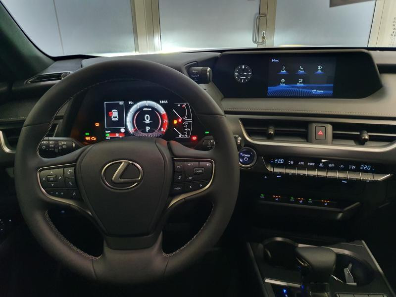 Occasion LEXUS UX 2.0L HEV E-CVT 2WD STYLE 2021 BLACK 29900 € à Bertrange