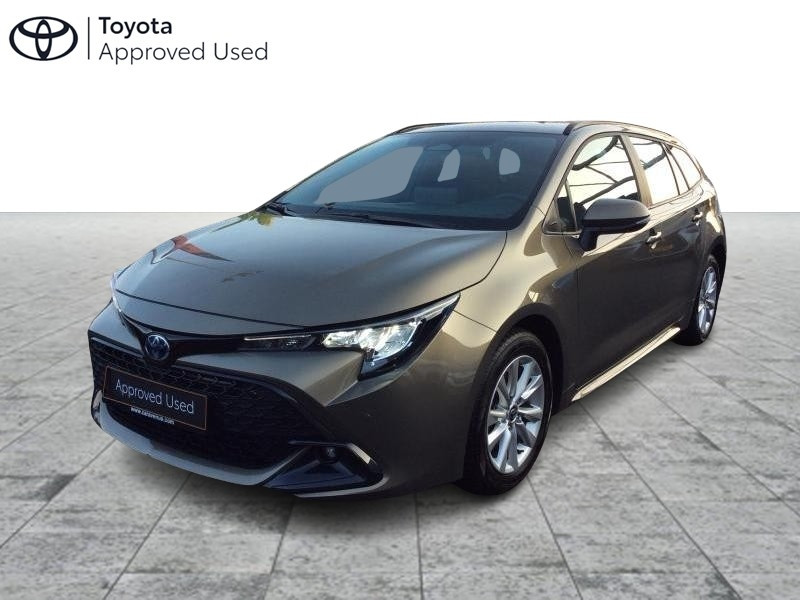 Used TOYOTA Corolla 1.8 Hybrid Dynamic BUSINESS PACK+NAVI 2023 BRONZE € 29490 in Bertrange