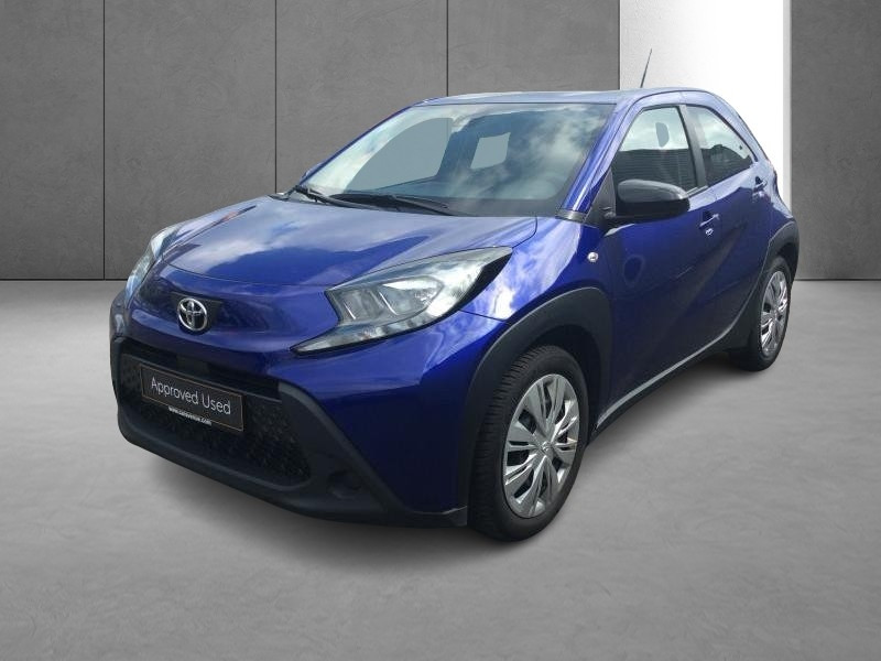 Occasion TOYOTA Aygo X 1.0L X play 2023 BLUE 14900 € à Bertrange