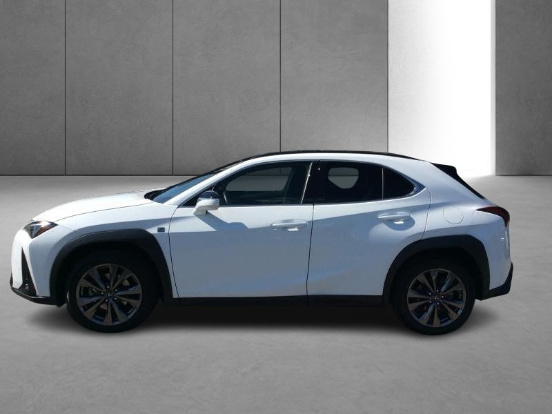 Occasion LEXUS UX 2.0L HEV F SPORT Design 2023 WHITE 36490 € à Bertrange