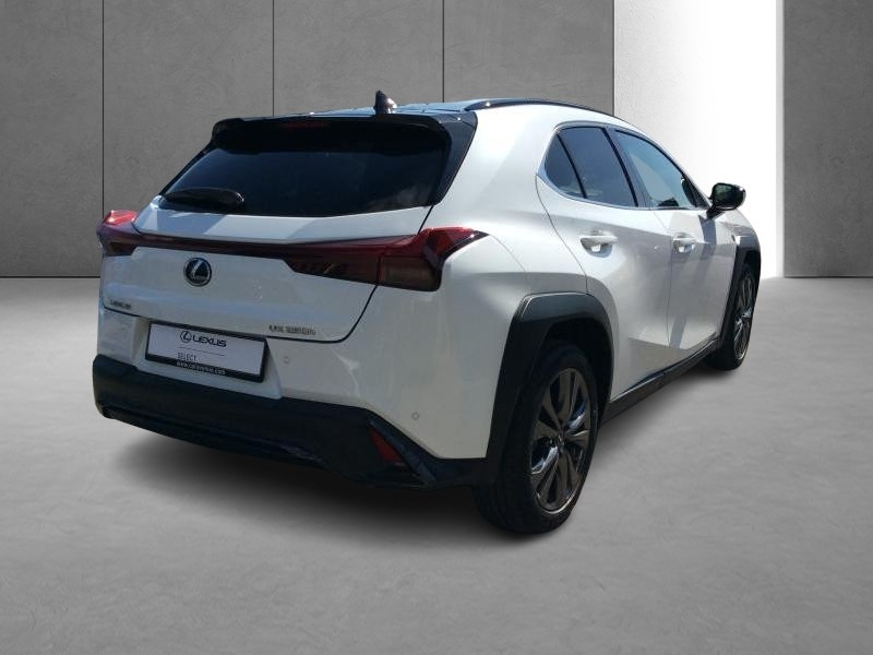 Occasion LEXUS UX 2.0L HEV F SPORT Design 2023 WHITE 36490 € à Bertrange