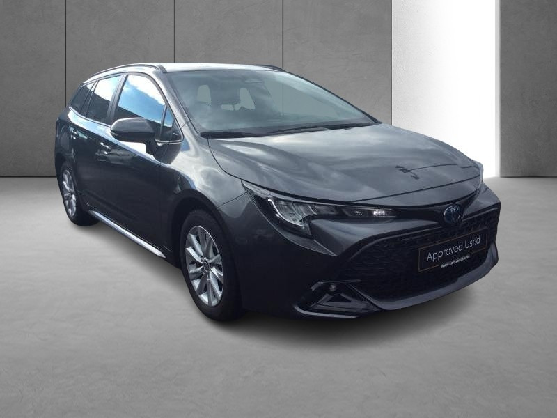 Occasion TOYOTA Corolla 1.8 Hybrid Dynamic business pack +navi 2023 GREY 29490 € à Bertrange