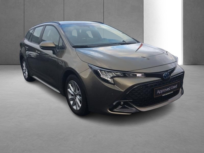 Used TOYOTA Corolla 1.8 Hybrid Dynamic pack business +navi 2023 BRONZE € 29490 in Bertrange