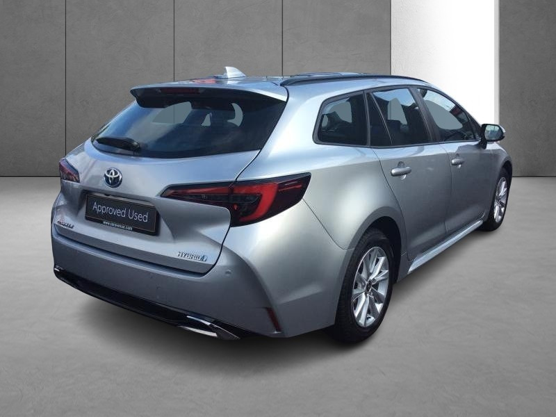 Occasion TOYOTA Corolla 1.8 Hybrid Dynamic business pack+navi 2023 GREY 29490 € à Bertrange