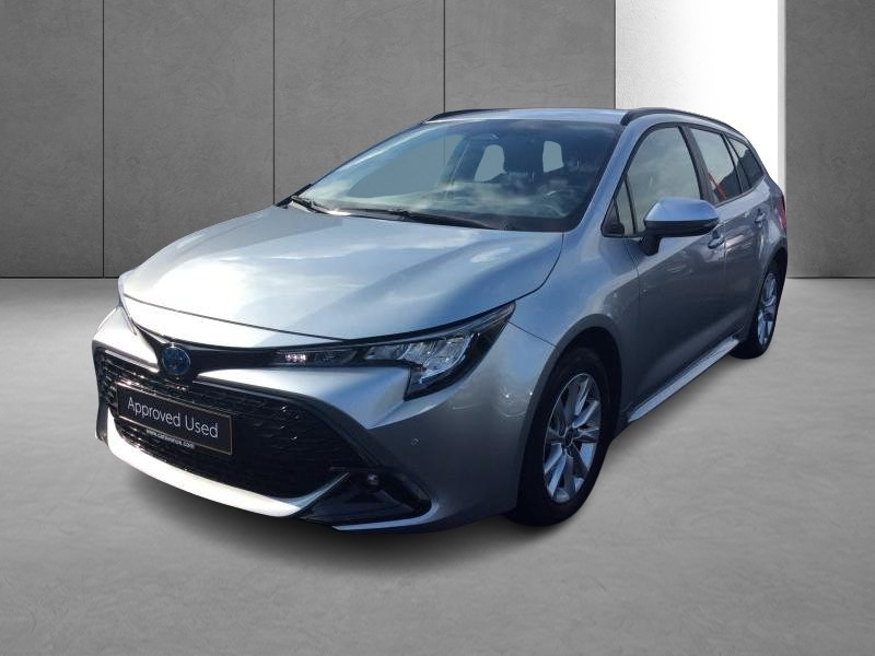 Used TOYOTA Corolla 1.8 Hybrid Dynamic business pack+navi 2023 GREY € 29490 in Bertrange