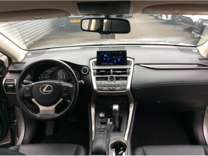 Occasion LEXUS NX 2.5 HEV PRIVILEGE 2017 BRONZE 28990 € à Bertrange