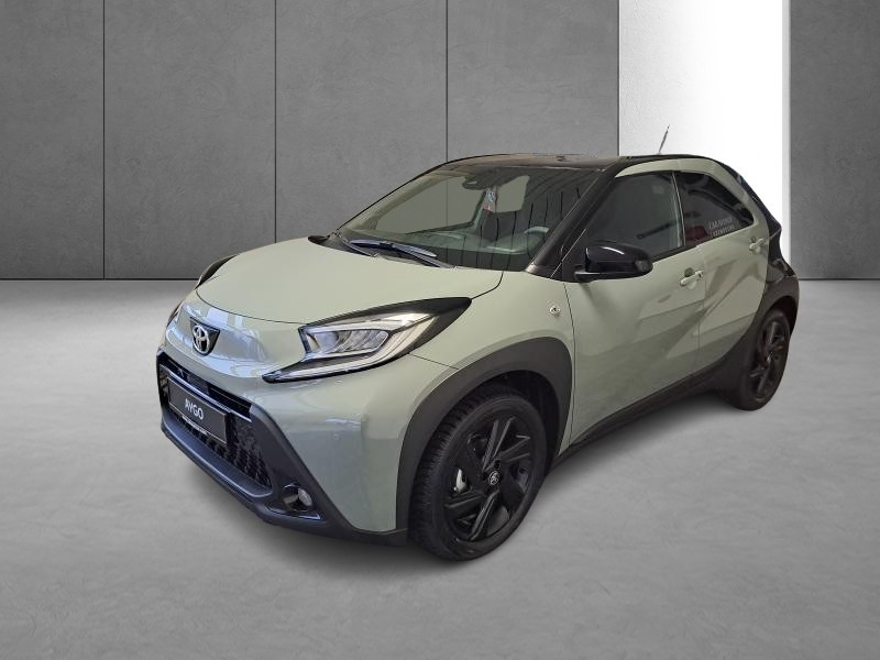 Used TOYOTA Aygo X 1.0L essence CVT Black Edition 2024 GREEN € 21275 in Schifflange