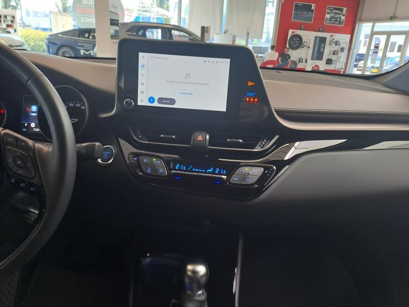 Occasion TOYOTA C-HR 1.8L Hybrid 122cv C-HIC Bi-Tone + Navi 2023 WHITE 31990 € à Schifflange