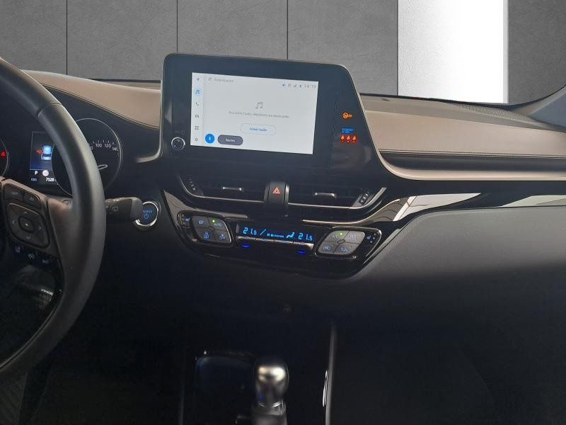 Occasion TOYOTA C-HR 1.8L Hybrid 122cv C-HIC Bi-Tone + Navi 2023 WHITE 31990 € à Schifflange