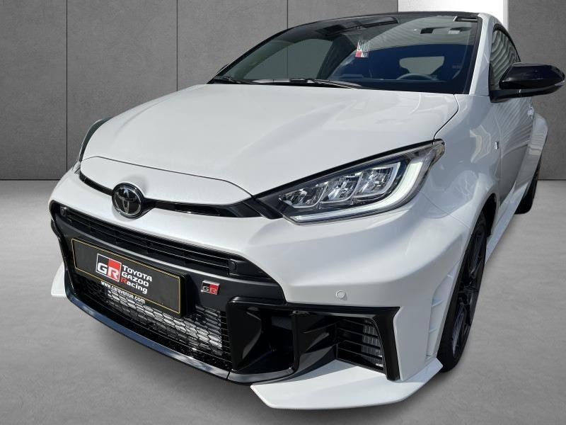 Occasion TOYOTA Yaris 1.6 Yaris GR Four New 2024 WHITE 52990 € à Bertrange