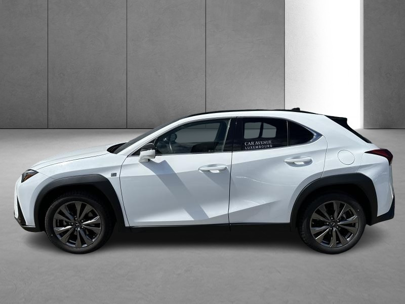 Occasion LEXUS UX 2.0L HEV F SPORT Design 2023 WHITE 38790 € à Bertrange