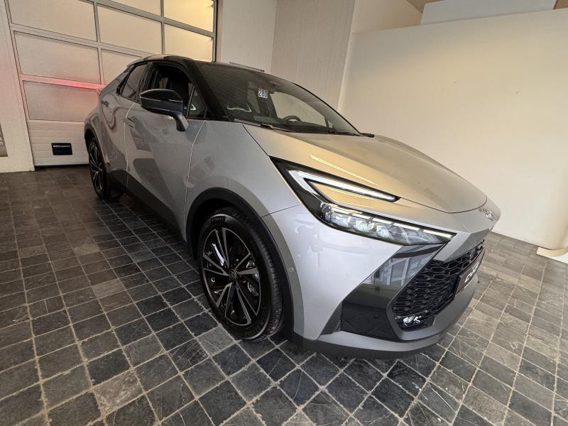Used TOYOTA C-HR 1,8 Hybrid 140 cv Premium  GREY € 40999 in Schifflange