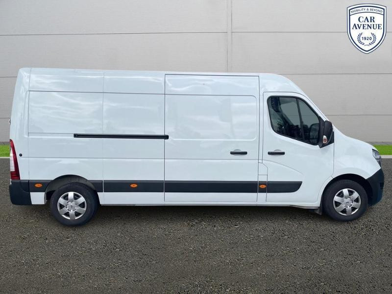 Used NISSAN Interstar Fg N CONNECTA 2023 WHITE € 28490 in Schifflange