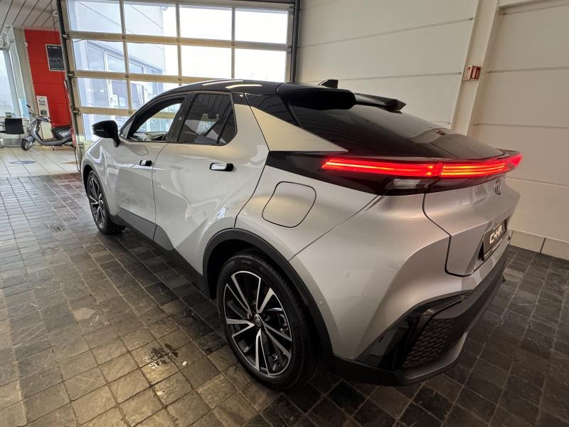 Used TOYOTA C-HR 1,8 Hybrid 140 cv Premium  GREY € 40999 in Schifflange