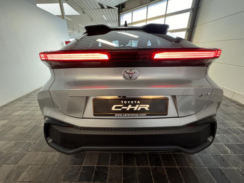 Used TOYOTA C-HR 1,8 Hybrid 140 cv Premium  GREY € 40999 in Schifflange
