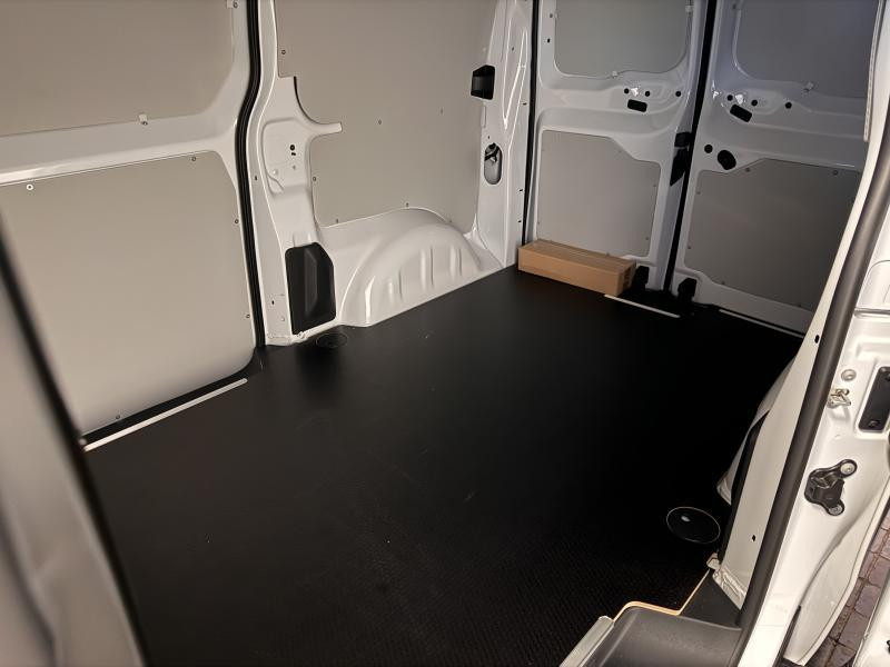 Used TOYOTA PROACE 2.0 HDI 177cv Medium - CONFORT 2025 WHITE € 36490 in Schifflange