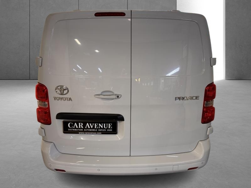 Used TOYOTA PROACE 2.0 HDI 177cv Medium - CONFORT 2025 WHITE € 36490 in Schifflange