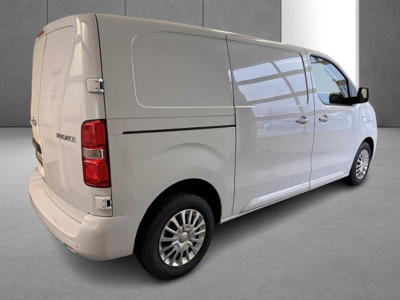 Used TOYOTA PROACE 2.0 HDI 177cv Medium - CONFORT 2025 WHITE € 36490 in Schifflange