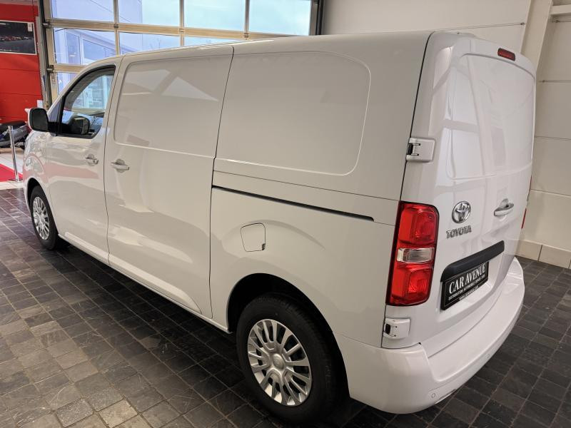 Used TOYOTA PROACE 2.0 HDI 177cv Medium - CONFORT 2025 WHITE € 36490 in Schifflange