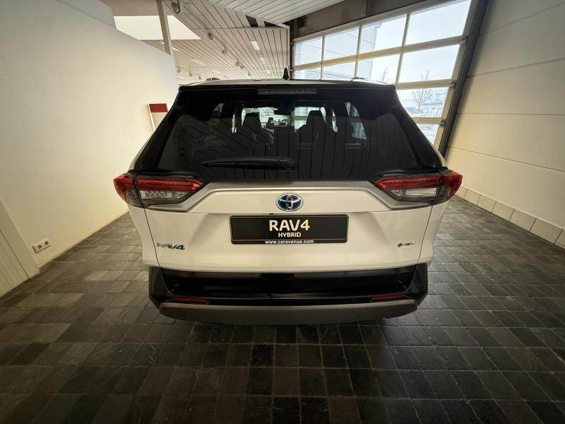 Used TOYOTA RAV4 2.5 Hybrid AWD e-CVT Style Plus AWD  WHITE € 52990 in Schifflange