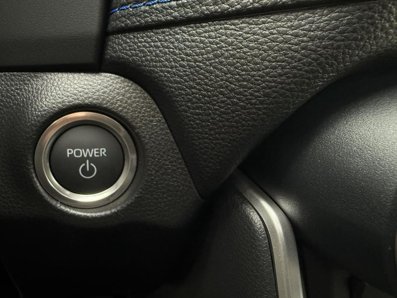 Used TOYOTA RAV4 2.5 Hybrid AWD e-CVT Style Plus AWD  WHITE € 52990 in Schifflange