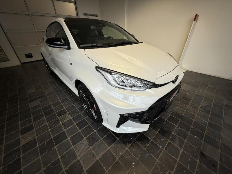 Occasion TOYOTA Yaris 1.6 TURBO MT IV GR  WHITE 52990 € à Schifflange