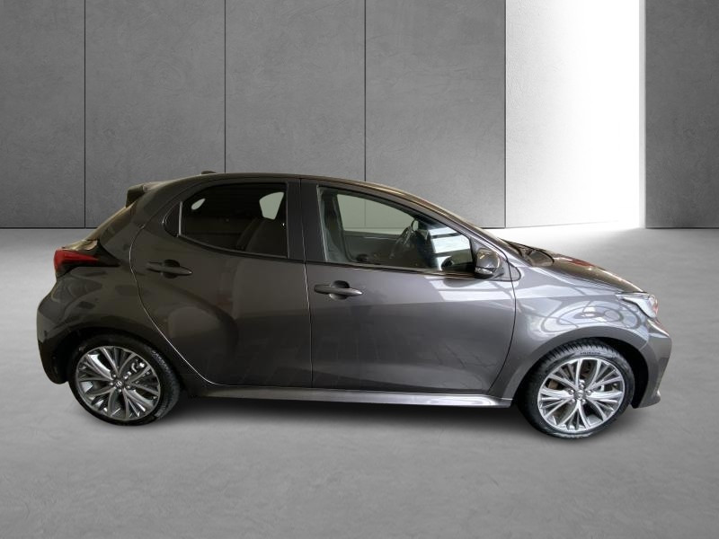 Occasion TOYOTA Yaris 1.5 Hybrid 115cv Style 2024 GREY 26390 € à Schifflange