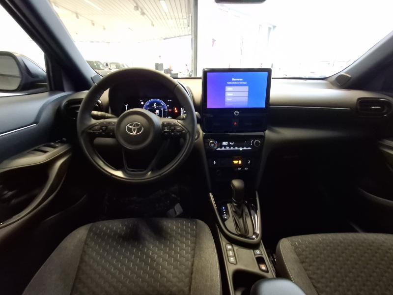 Used TOYOTA Yaris Cross 1.5 Hybrid 130cv Dynamic Plus 2025 BRONZE € 32990 in Schifflange