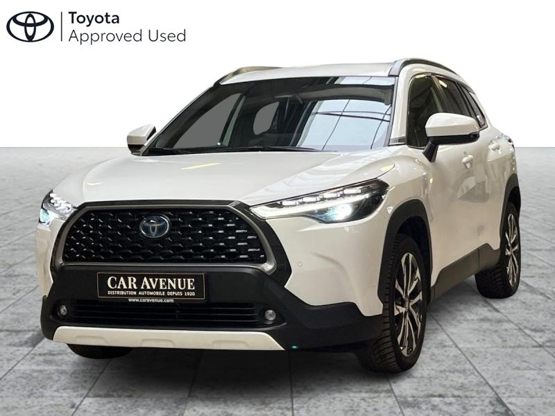 Occasion TOYOTA Corolla Cross 1.8 STYLE 2023 WHITE 32990 € à Schifflange