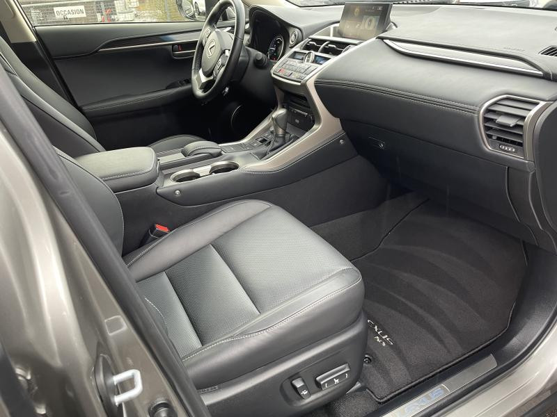 Occasion LEXUS NX 2.5 HEV PRIVILEGE 2017 BRONZE 28990 € à Bertrange