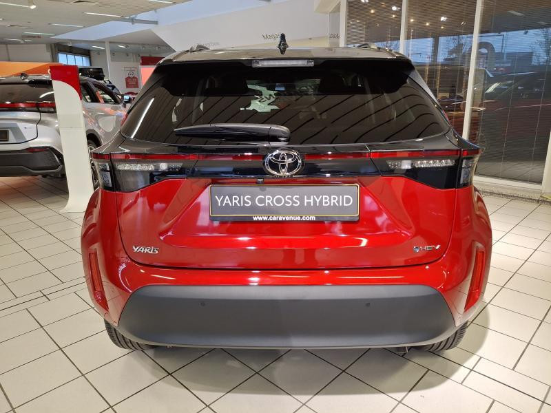 Used TOYOTA Yaris Cross 1.5 Hybrid 130cv ELEGANT  RED € 38499 in Schifflange