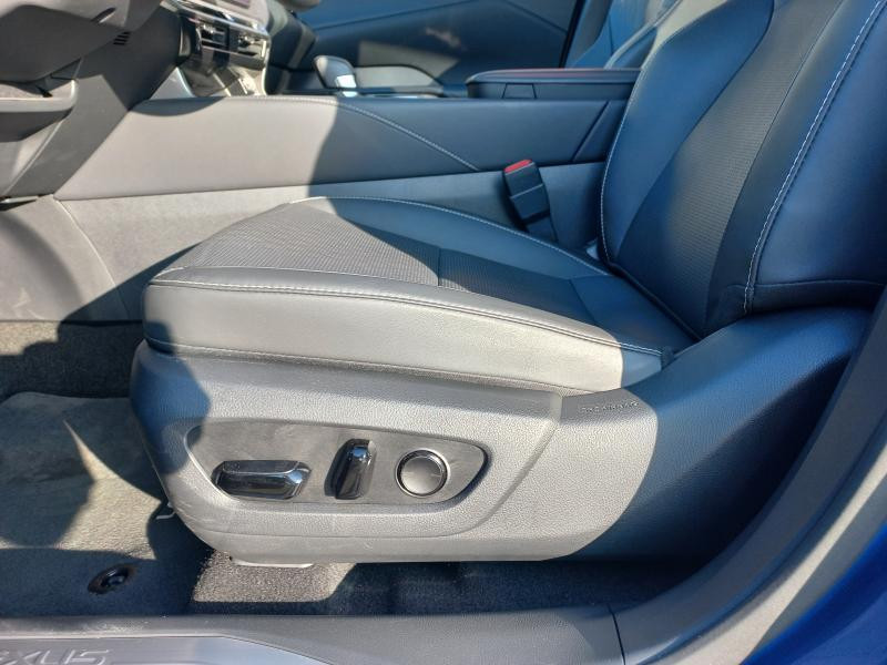 Occasion LEXUS RX 2.5 SPORT DESIGN 2024 BLUE 66787 € à Bertrange