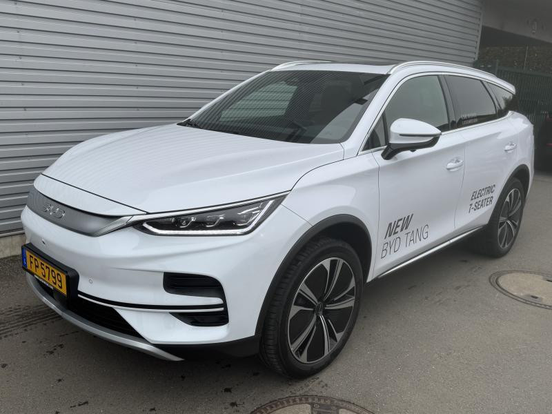 Used BYD Tang EXECUTIVE 2024 WHITE € 65790 in Bertrange