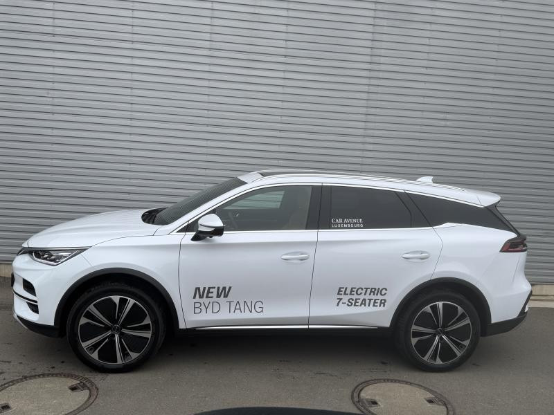 Used BYD Tang EXECUTIVE 2024 WHITE € 65790 in Bertrange