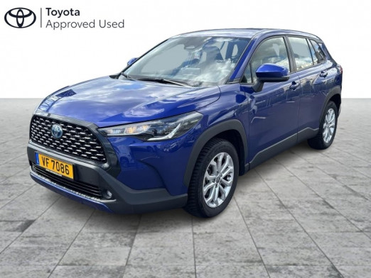 Used TOYOTA Corolla Cross 2.0 Dynamic 2,0 + Safety Pack 2024 BLUE € 32,490 in Bertrange