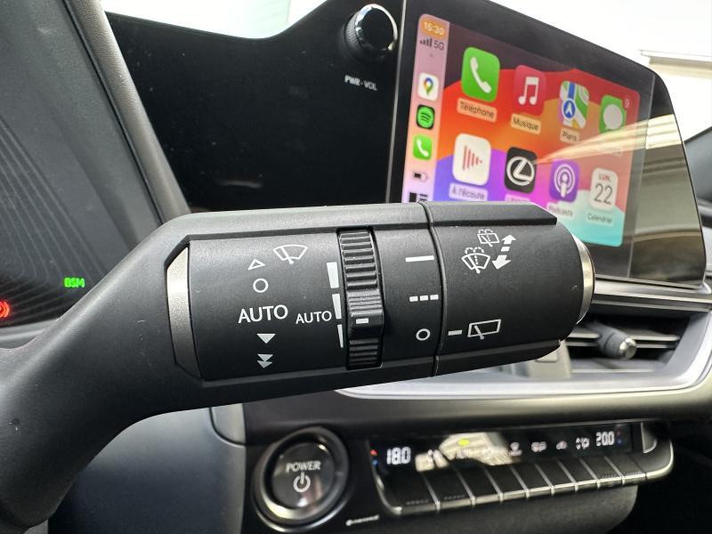 Occasion LEXUS UX 2.0L HEV F SPORT Design 2023 GREY 36800 € à Bertrange