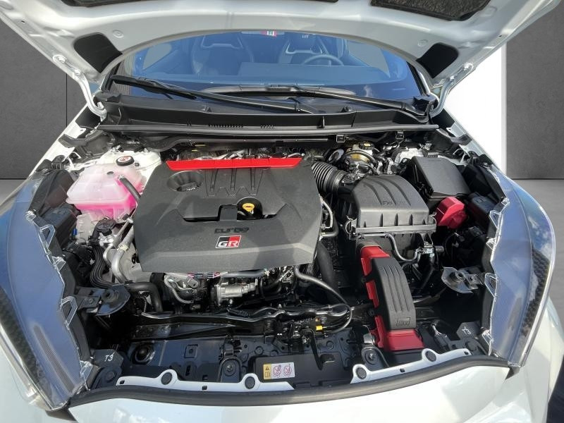 Occasion TOYOTA Yaris 1.6 Yaris GR Four New 2024 WHITE 52990 € à Bertrange