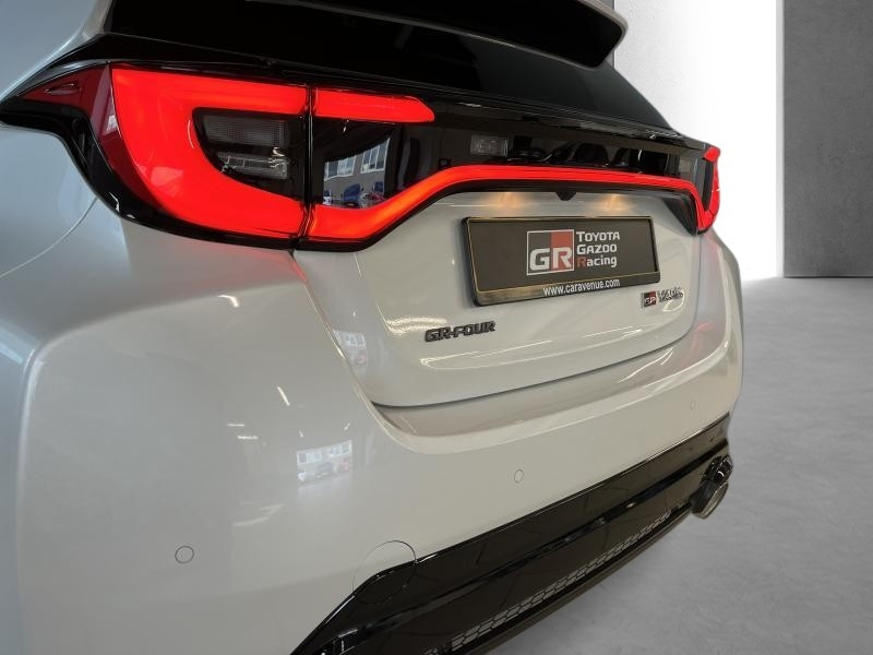 Occasion TOYOTA Yaris 1.6 Yaris GR Four New 2024 WHITE 52990 € à Bertrange