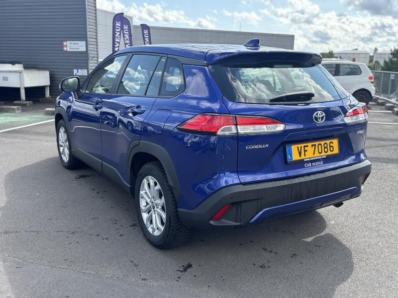 Used TOYOTA Corolla Cross 2.0 Dynamic 2,0 + Safety Pack 2024 BLUE € 32490 in Bertrange