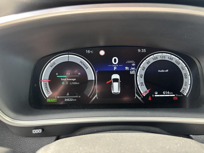 Used TOYOTA Corolla Cross 2.0 Dynamic 2,0 + Safety Pack 2024 GREY € 33390 in Bertrange