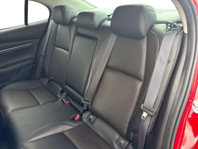 Used MAZDA 3 Skyactiv G 2019 RED € 17990 in Schifflange