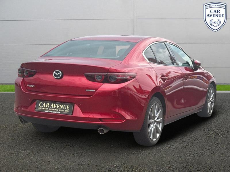 Used MAZDA 3 Skyactiv G 2019 RED € 17990 in Schifflange