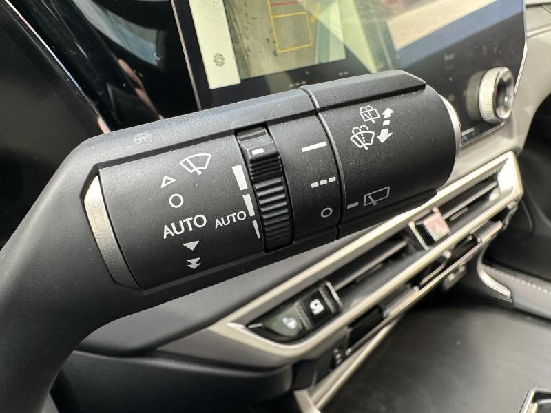 Occasion LEXUS RX 2.5 PHEV Privilege Line 2023 BLUE 74960 € à Bertrange