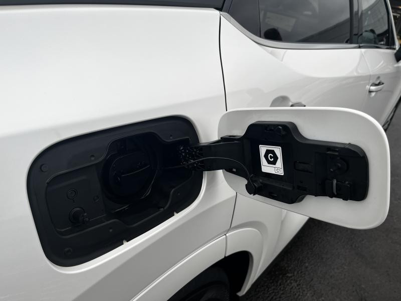 Occasion LEXUS RX 450h+ Privilege 2023 WHITE 57990 € à Bertrange